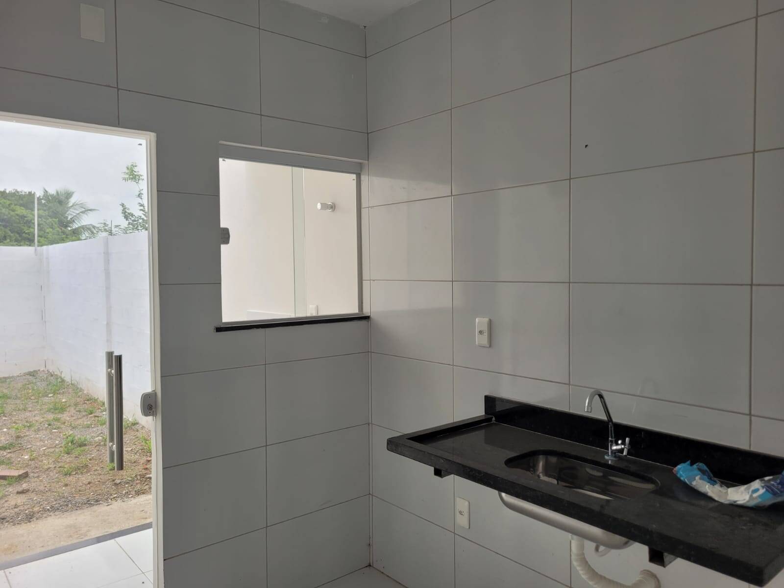 Casa à venda com 2 quartos, 100m² - Foto 6