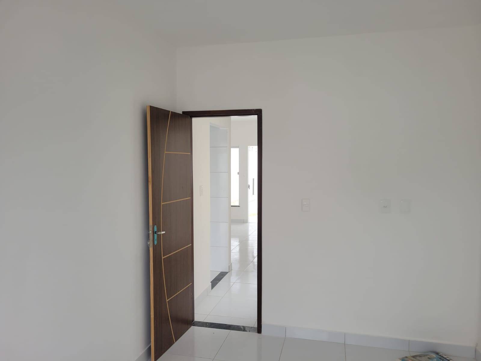 Casa à venda com 2 quartos, 100m² - Foto 8