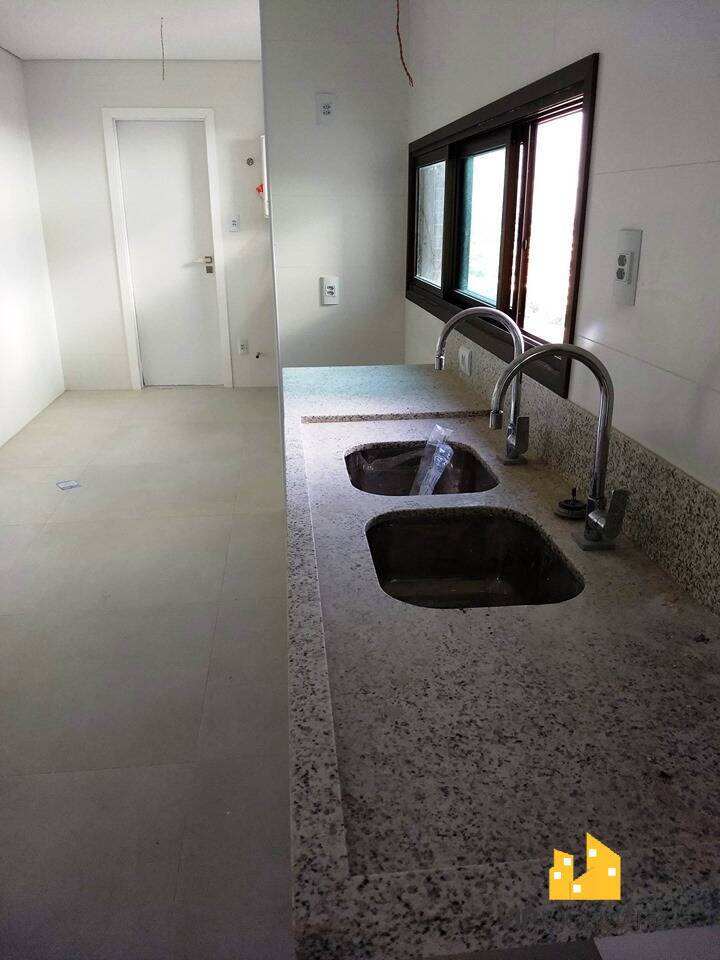 Apartamento à venda com 3 quartos, 175m² - Foto 10