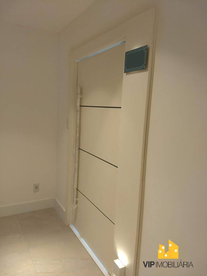 Apartamento à venda com 3 quartos, 175m² - Foto 13