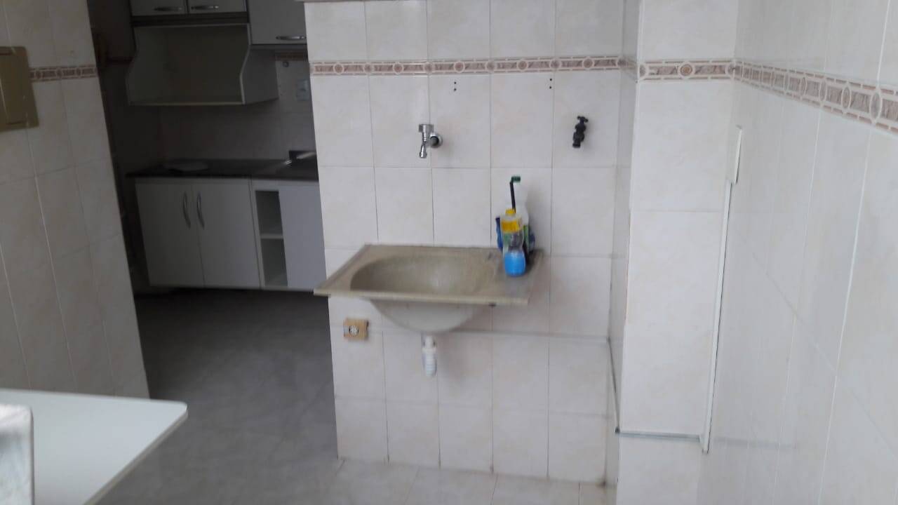 Apartamento à venda com 3 quartos, 10m² - Foto 10