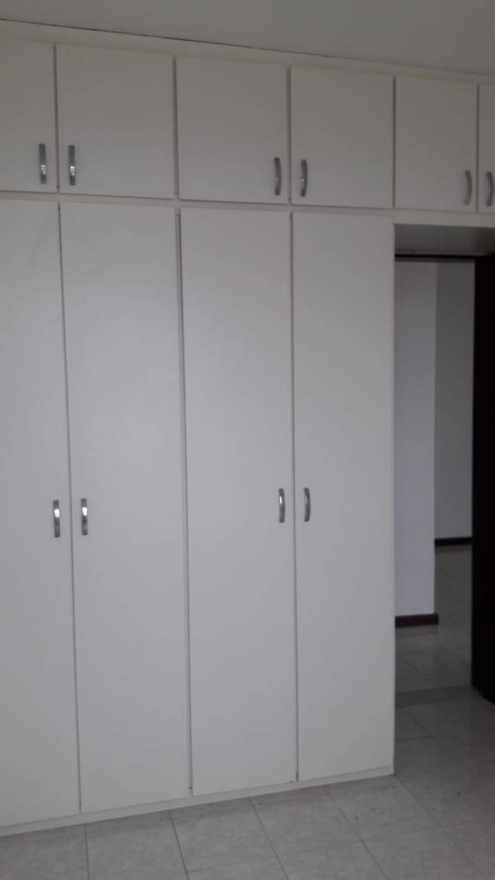 Apartamento à venda com 3 quartos, 10m² - Foto 15