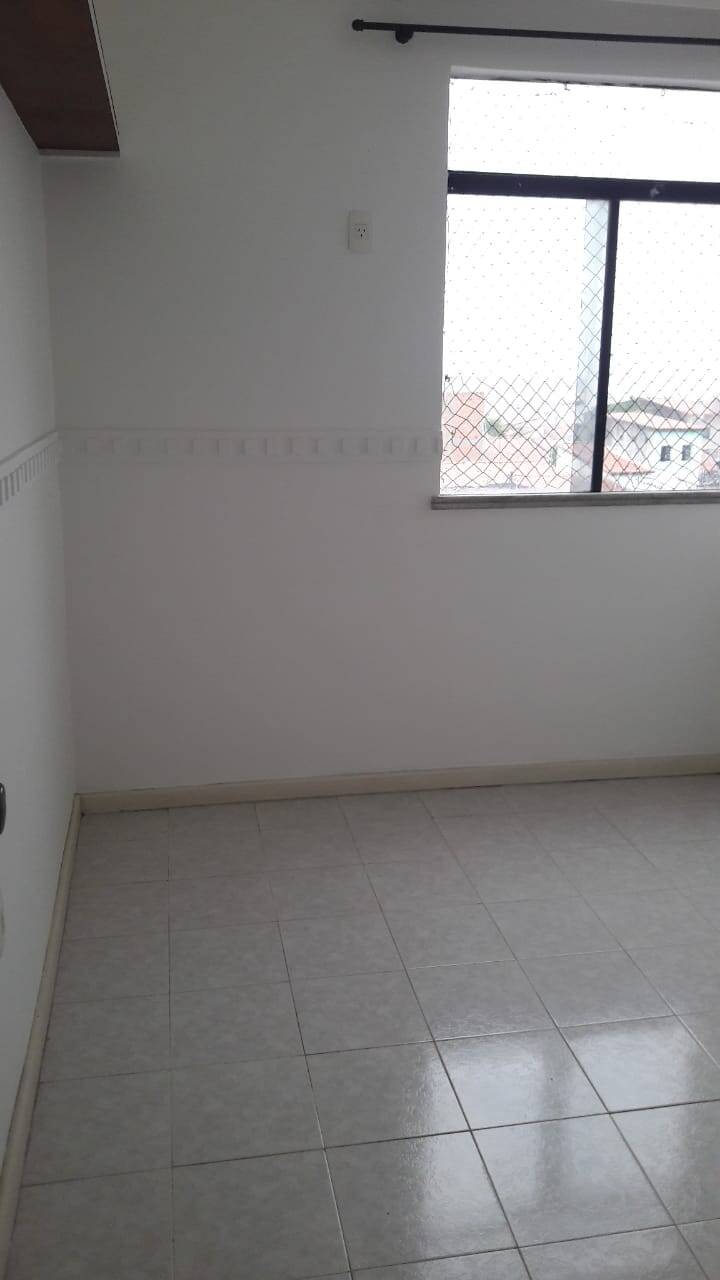 Apartamento à venda com 3 quartos, 10m² - Foto 17