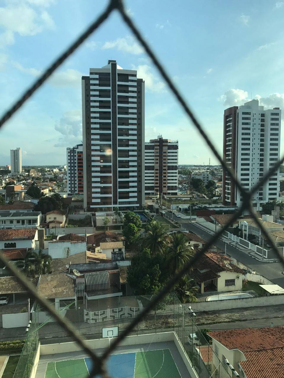 Apartamento para alugar com 3 quartos, 190m² - Foto 11