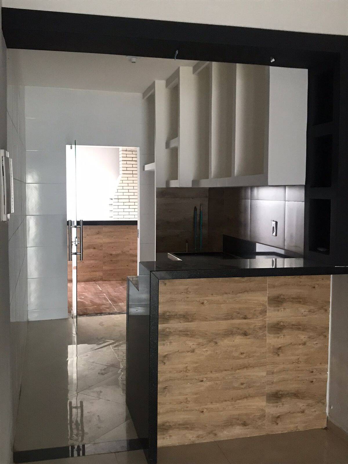 Casa à venda com 2 quartos, 100m² - Foto 8