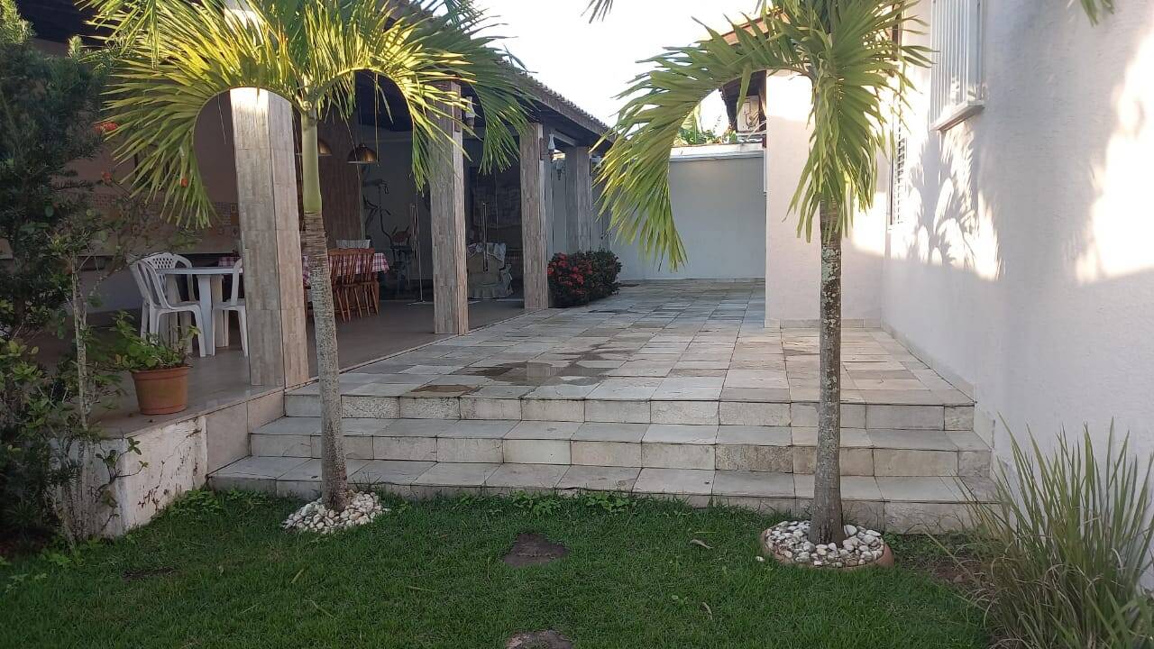 Casa à venda com 6 quartos, 320m² - Foto 33