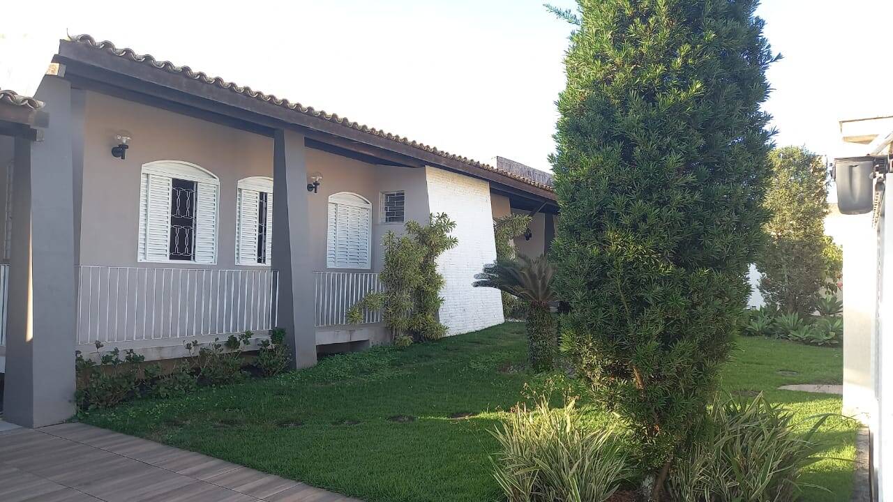 Casa à venda com 6 quartos, 320m² - Foto 49