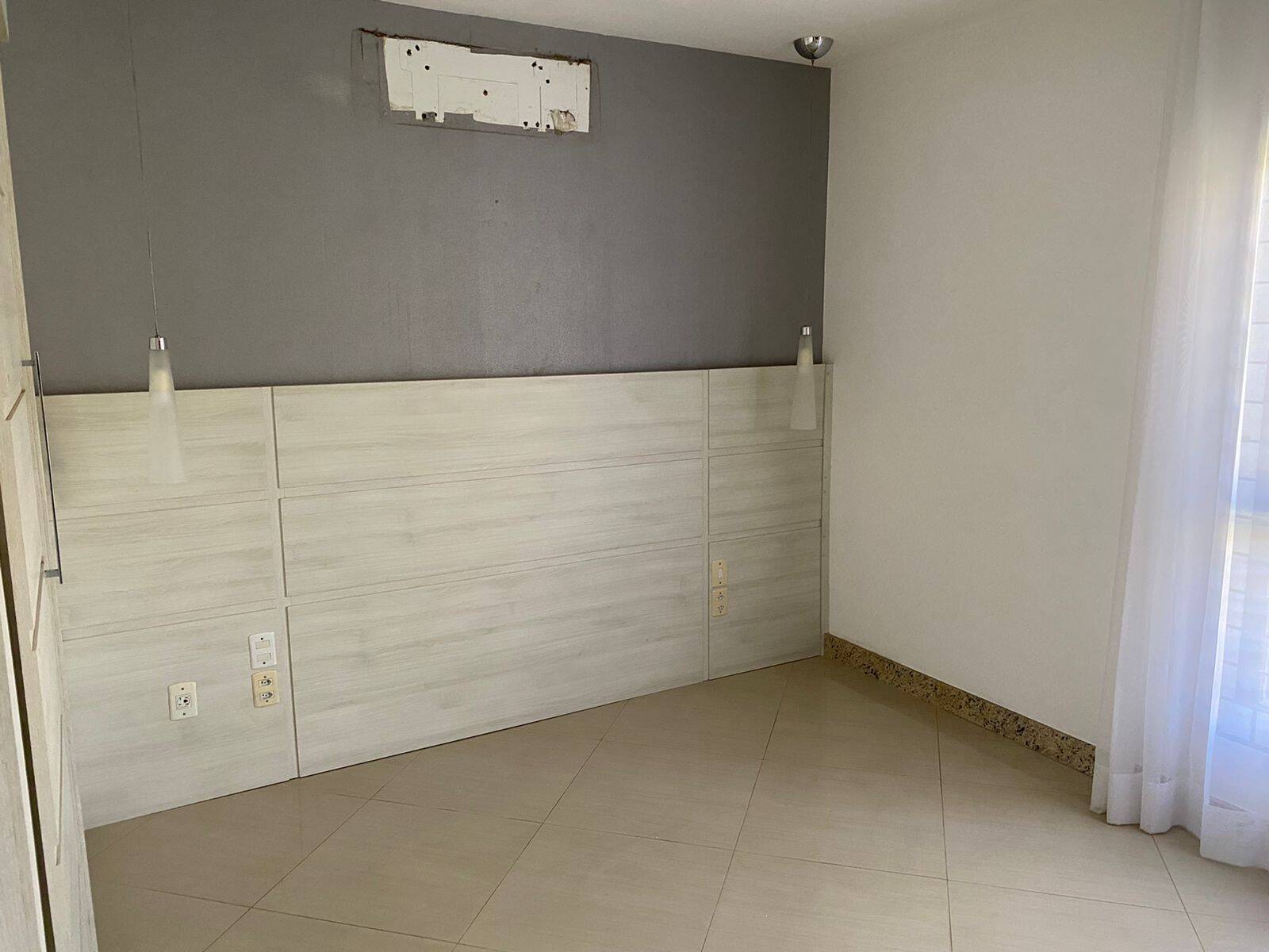 Casa à venda com 3 quartos, 480m² - Foto 8