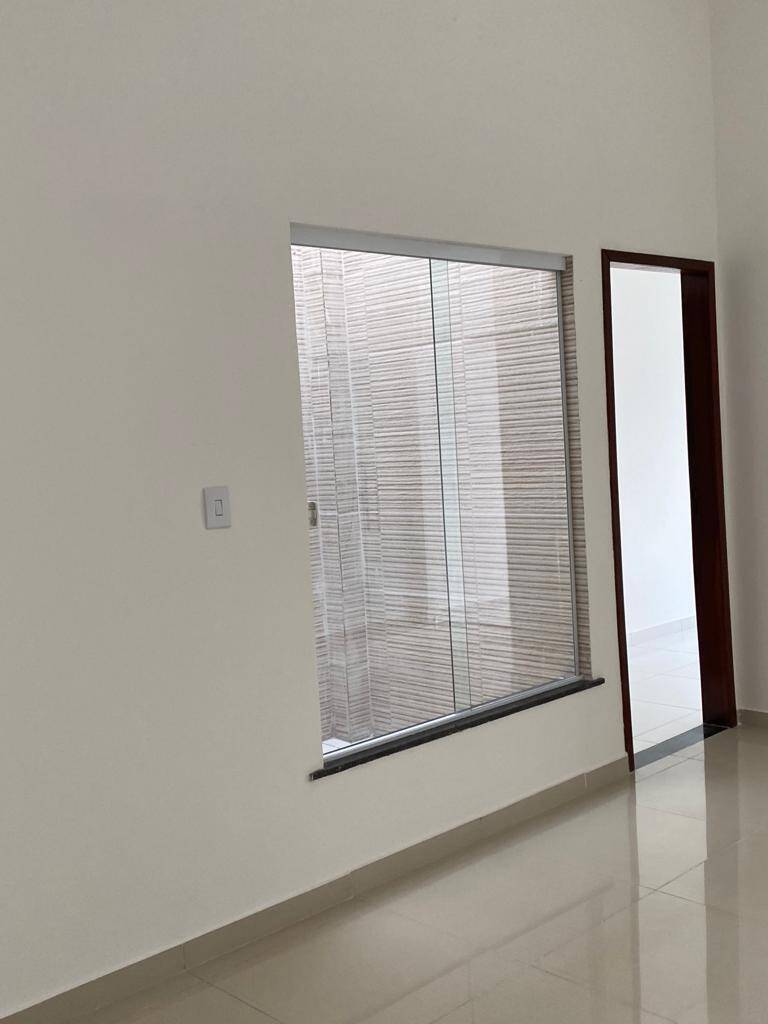 Casa à venda com 2 quartos, 80m² - Foto 11