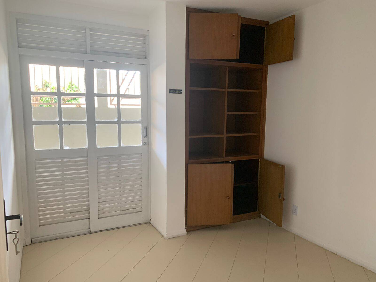 Casa à venda com 3 quartos, 364m² - Foto 5