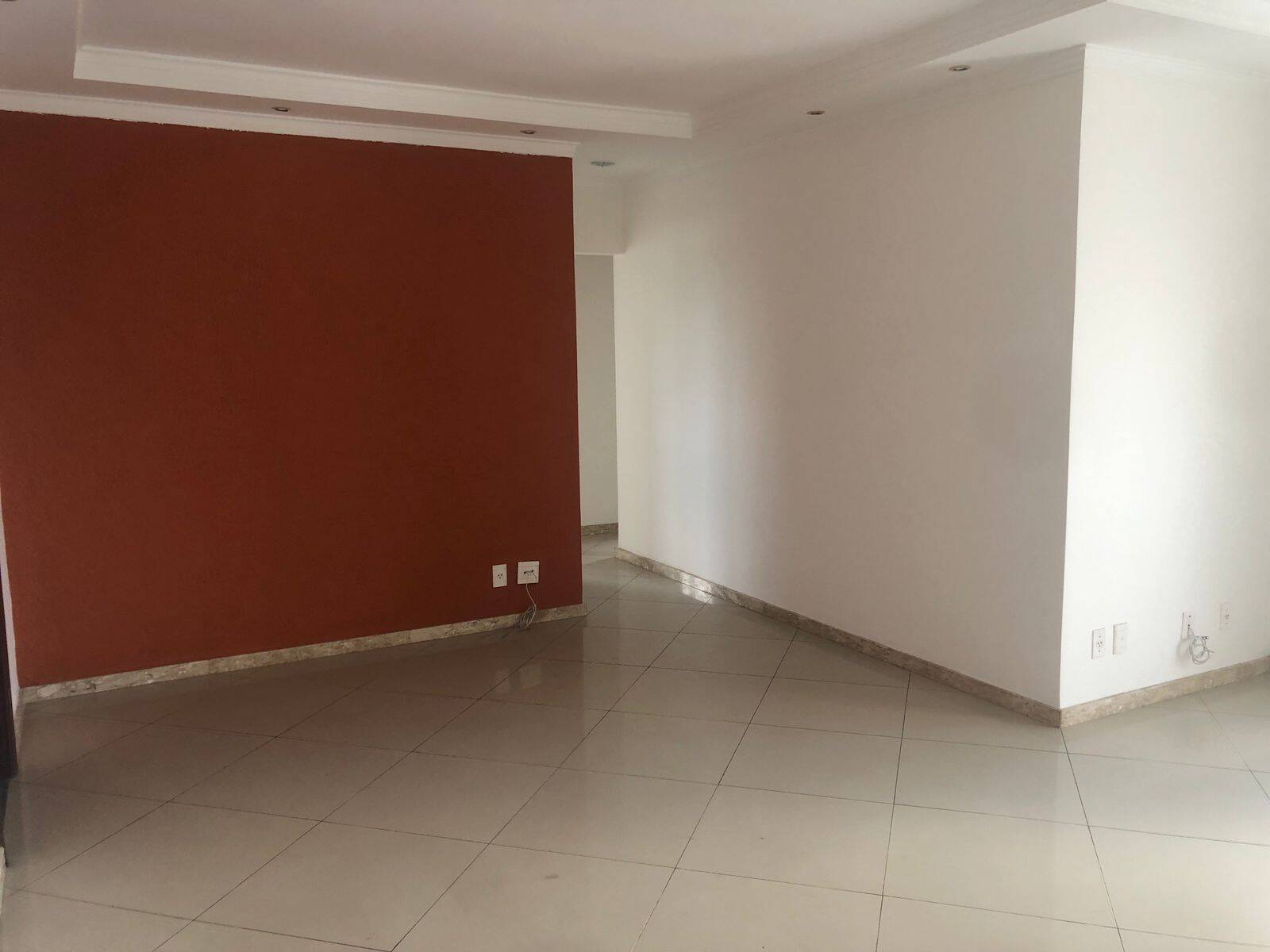 Apartamento à venda e aluguel com 3 quartos - Foto 11