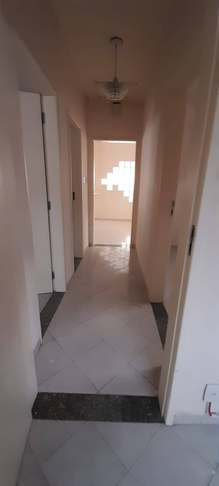 Casa à venda com 3 quartos, 200m² - Foto 5