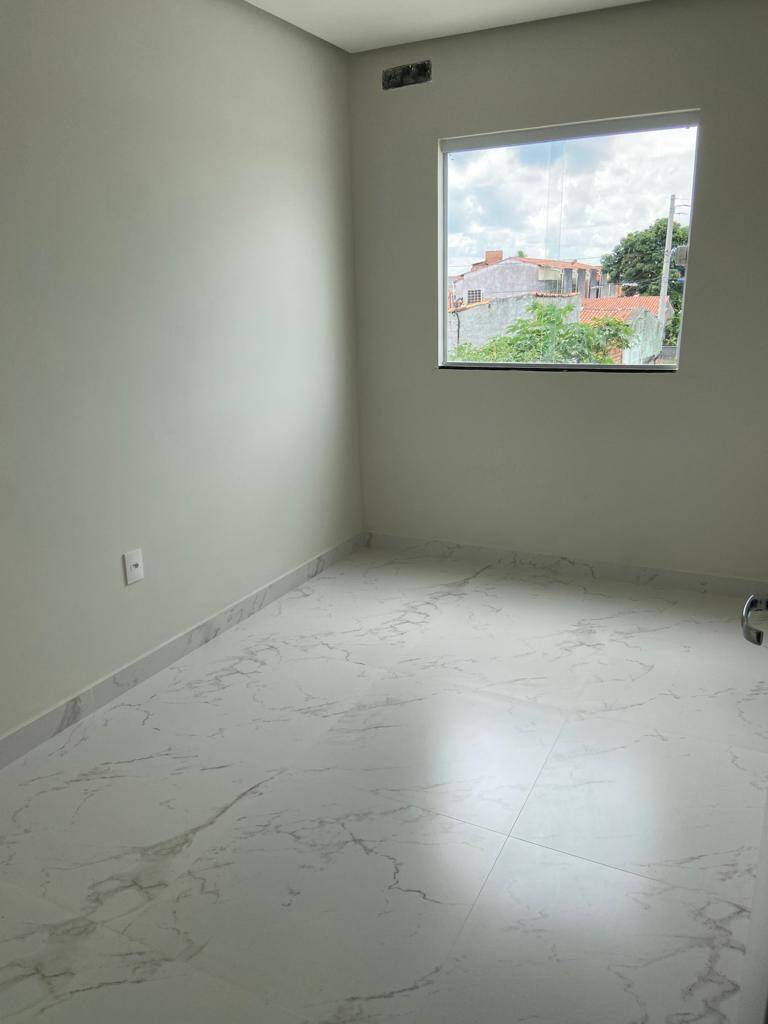 Casa à venda com 3 quartos, 150m² - Foto 9