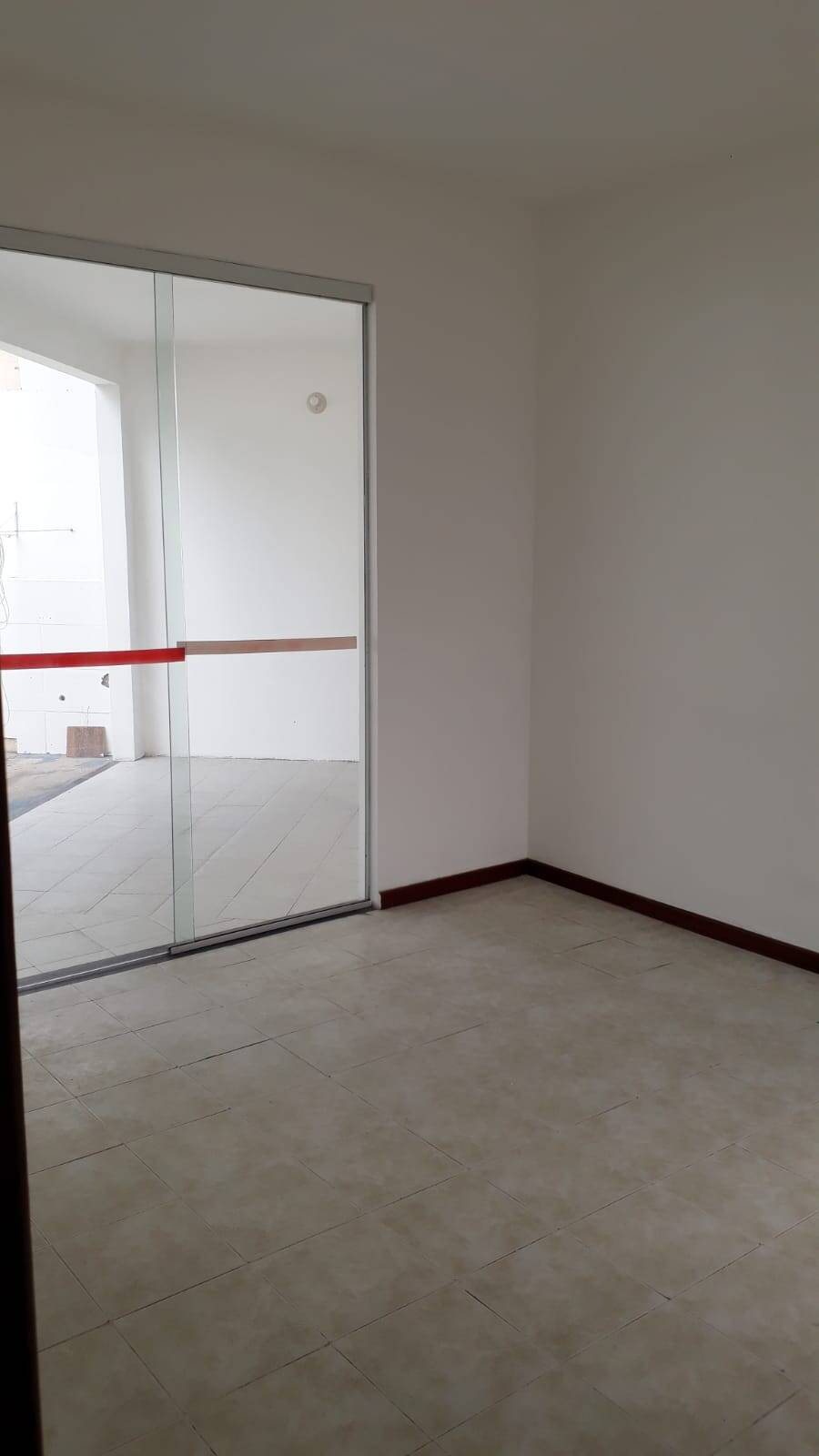 Casa para alugar com 4 quartos, 600m² - Foto 25