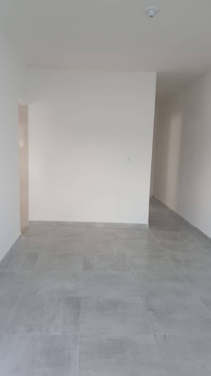 Casa à venda com 2 quartos, 75m² - Foto 3