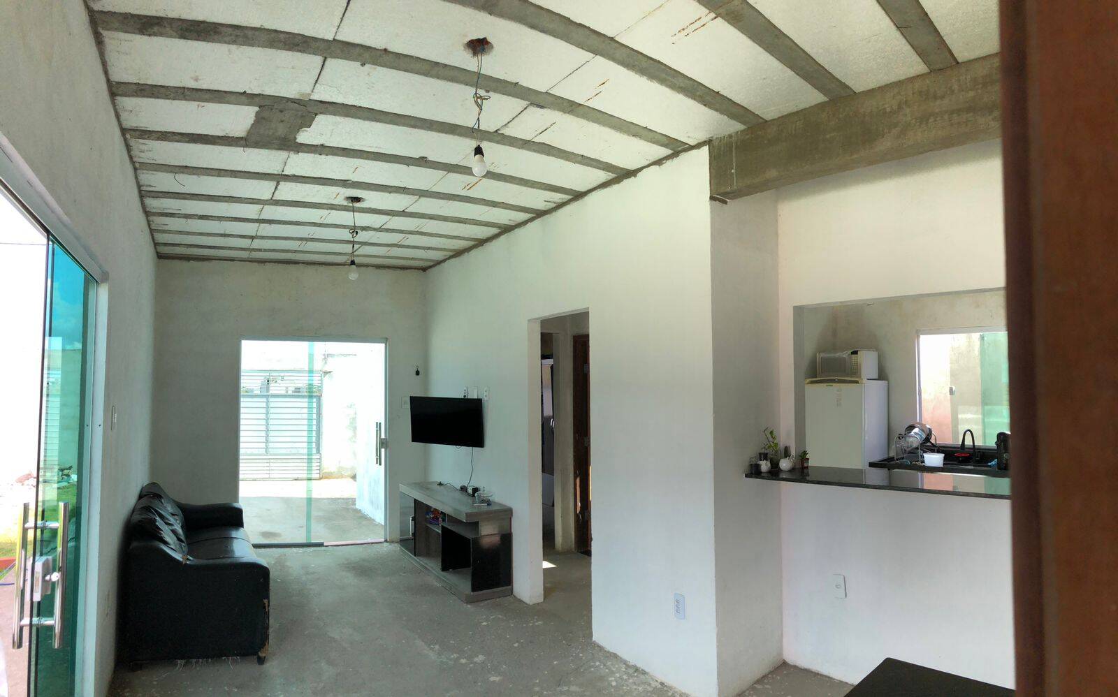 Casa à venda com 2 quartos, 70m² - Foto 9