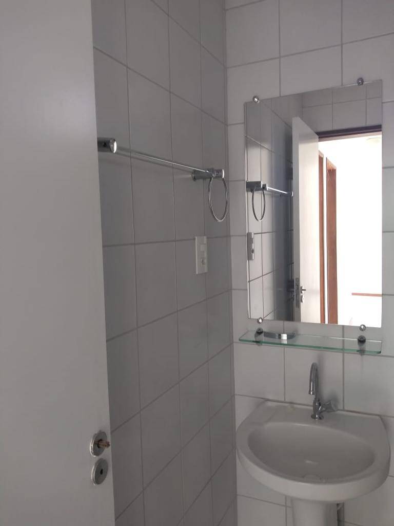 Apartamento para alugar com 2 quartos - Foto 6