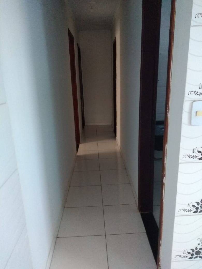 Casa para alugar com 4 quartos, 270m² - Foto 10