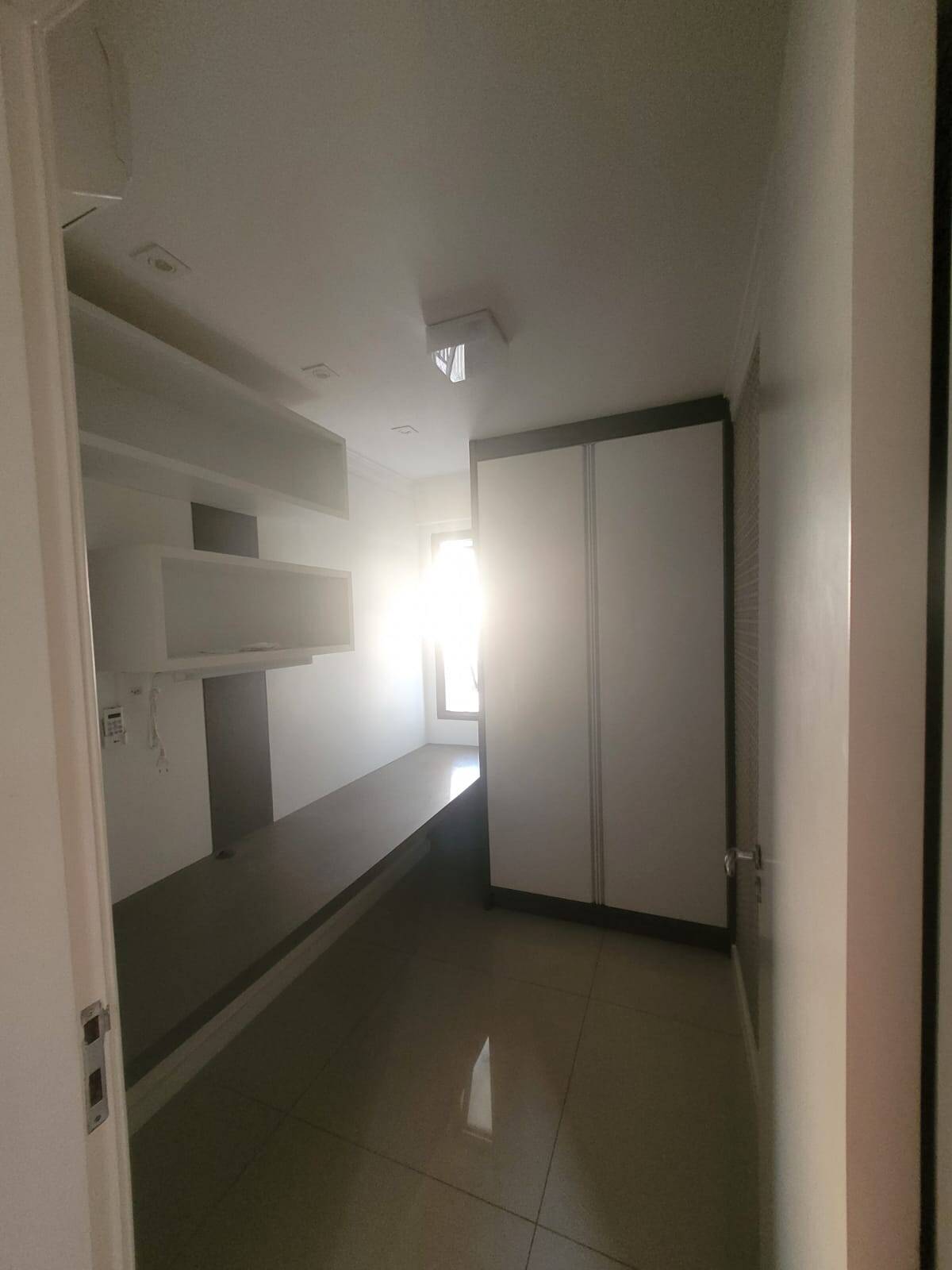 Apartamento para alugar com 2 quartos, 120m² - Foto 7