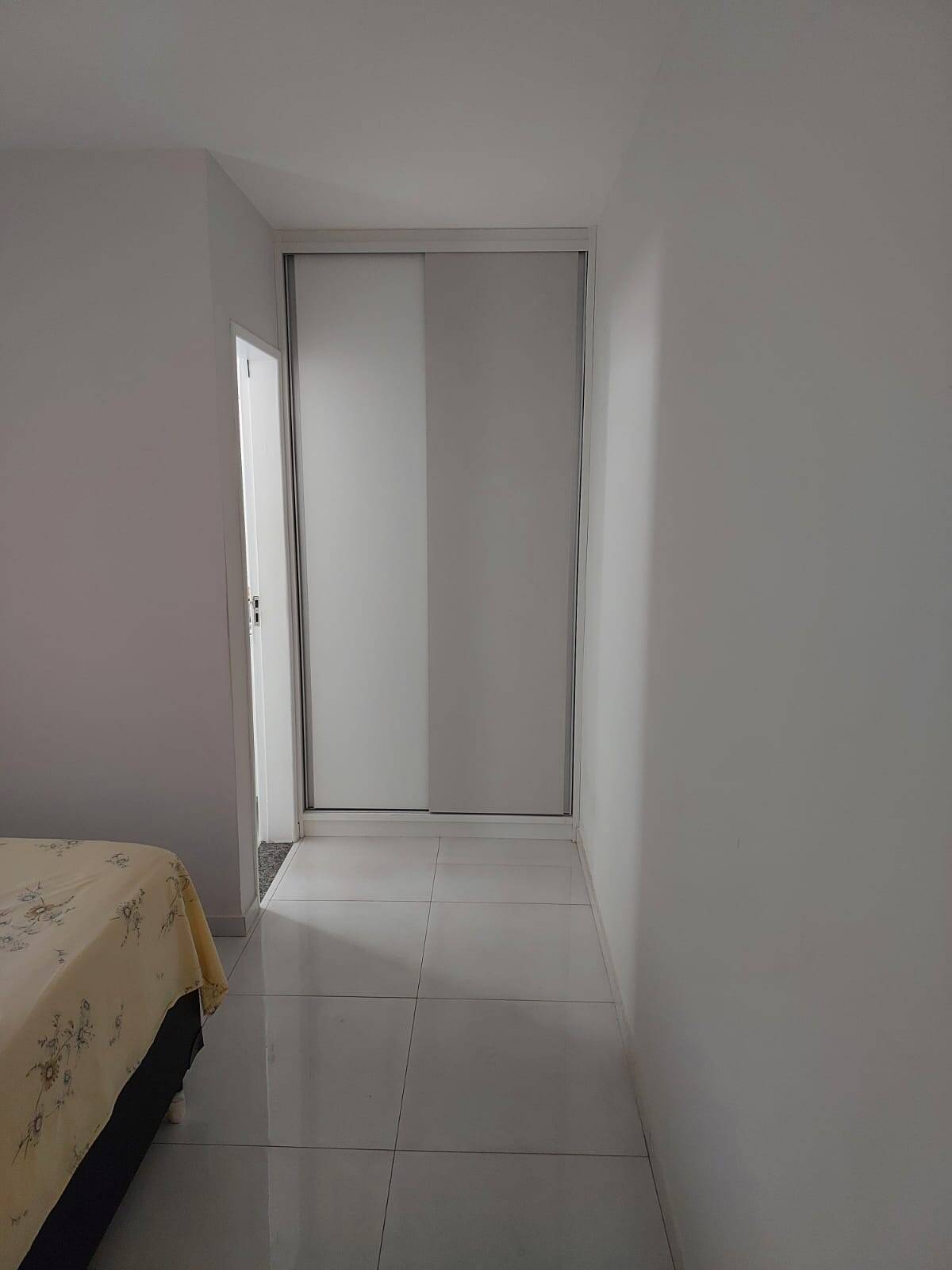 Casa à venda com 2 quartos, 115m² - Foto 5