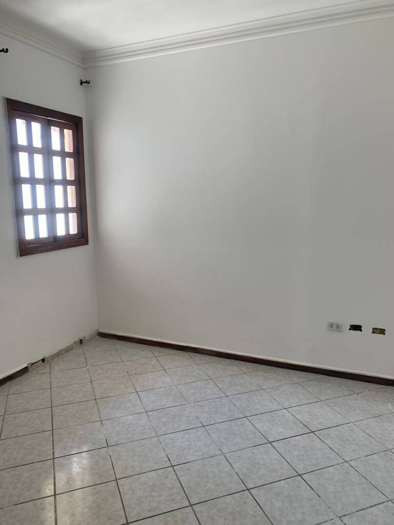 Casa para alugar com 3 quartos - Foto 12