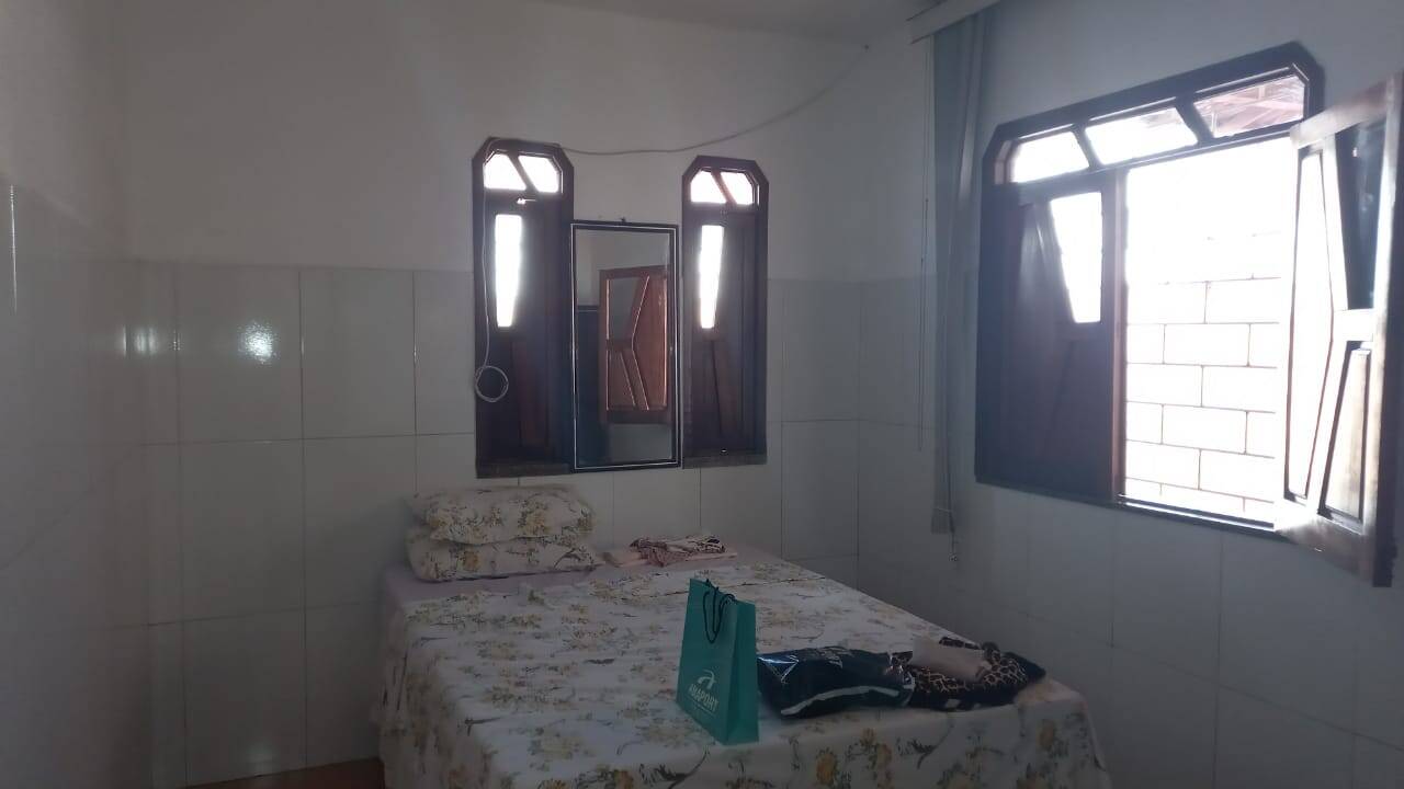 Casa à venda com 3 quartos, 300m² - Foto 10