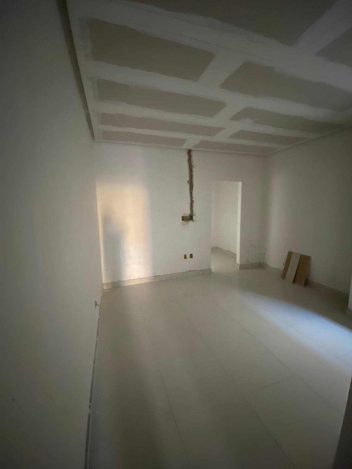 Casa à venda com 3 quartos, 173m² - Foto 4