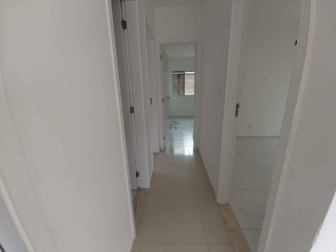 Casa para alugar com 3 quartos, 120m² - Foto 2