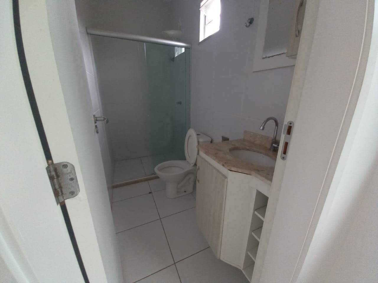 Casa para alugar com 3 quartos, 120m² - Foto 11