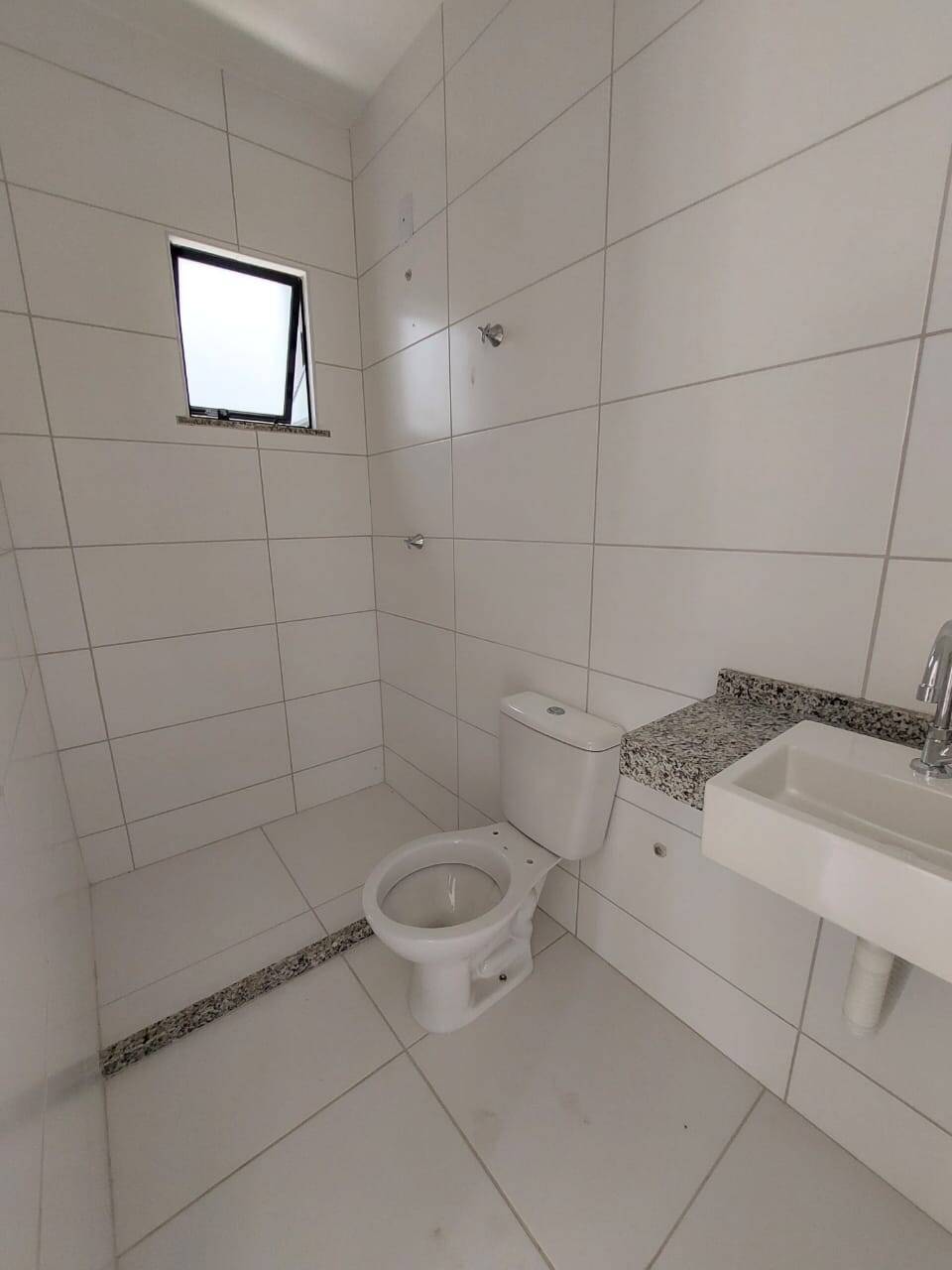 Casa à venda com 3 quartos, 59m² - Foto 13