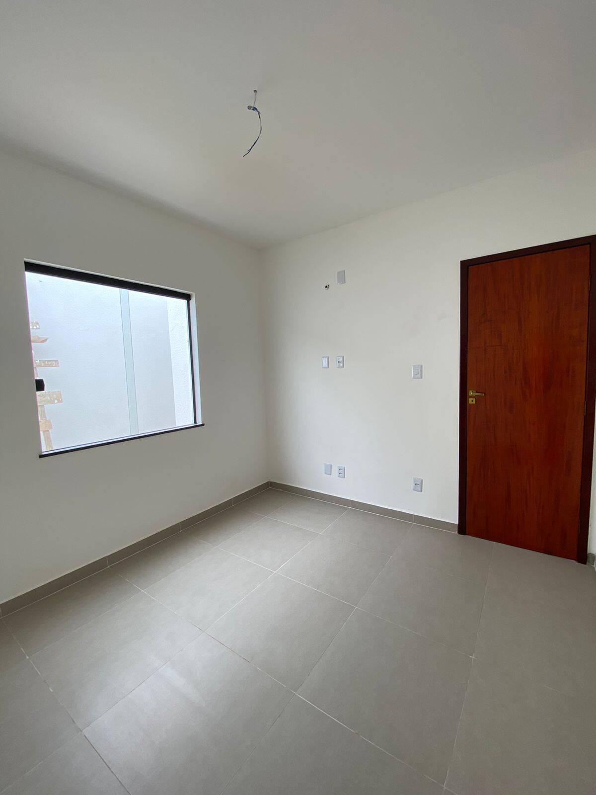 Casa à venda com 3 quartos, 110m² - Foto 9