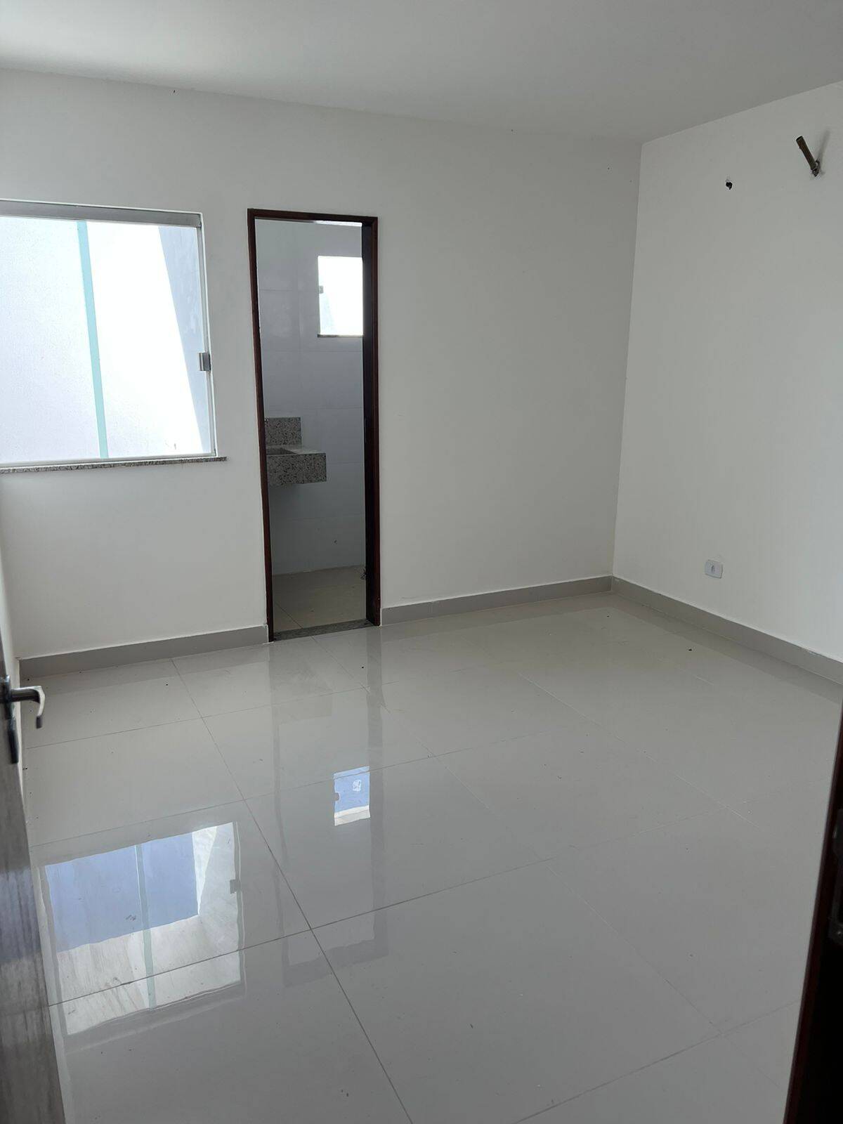 Casa à venda com 3 quartos, 89m² - Foto 10