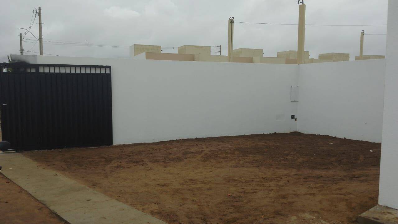 Casa à venda com 2 quartos, 60m² - Foto 9