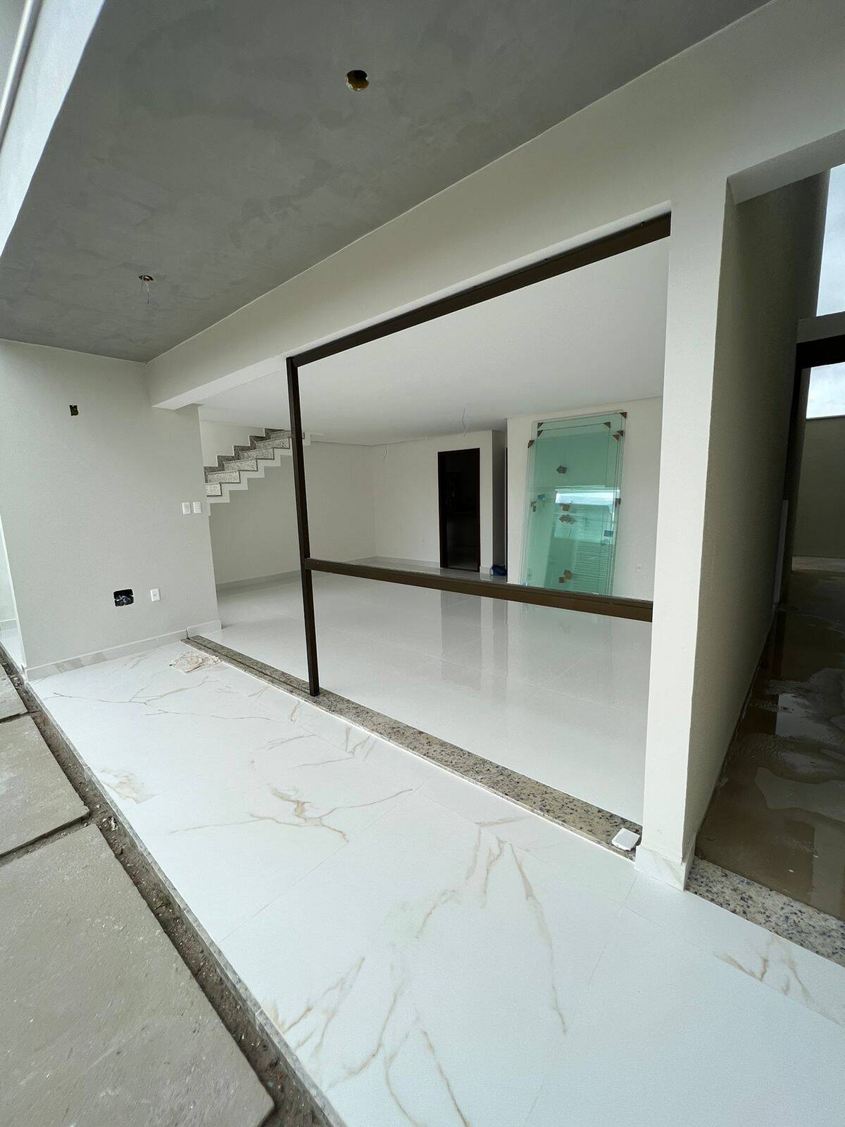 Casa à venda com 4 quartos, 152m² - Foto 9