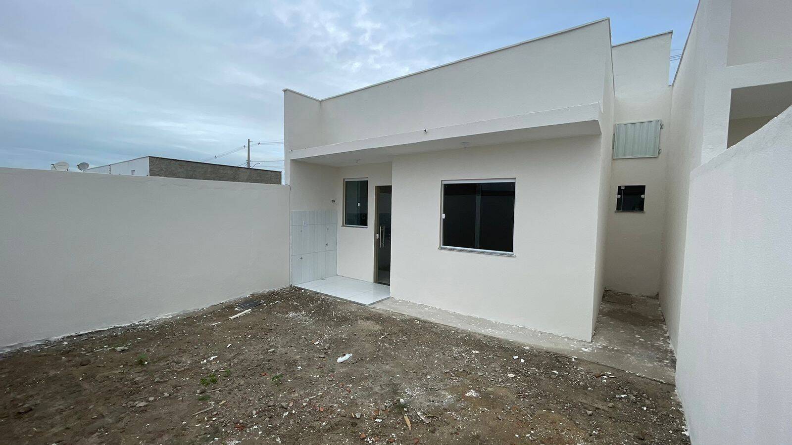 Casa à venda com 2 quartos, 55m² - Foto 9