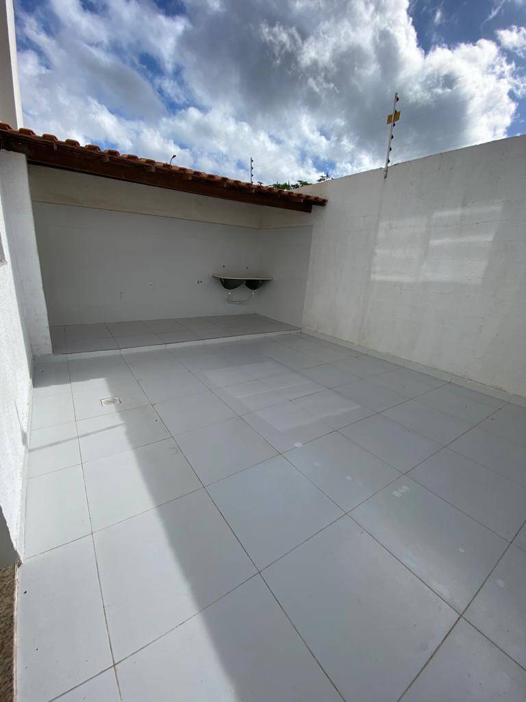 Casa à venda com 3 quartos, 150m² - Foto 8