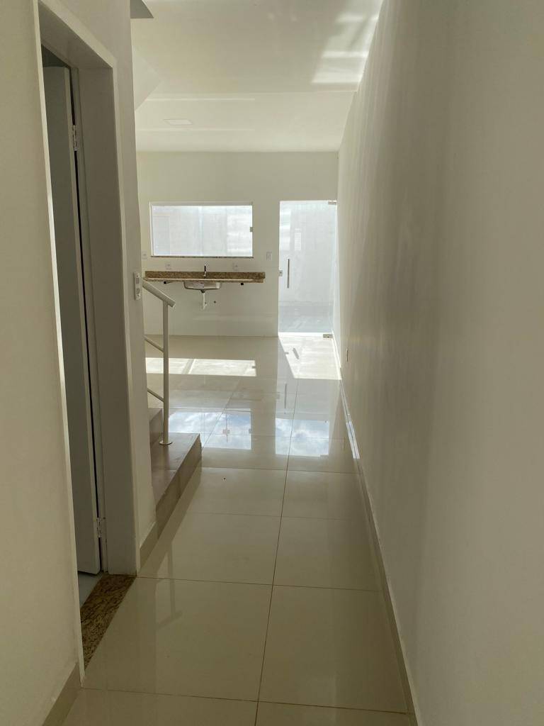 Casa à venda com 3 quartos, 150m² - Foto 7