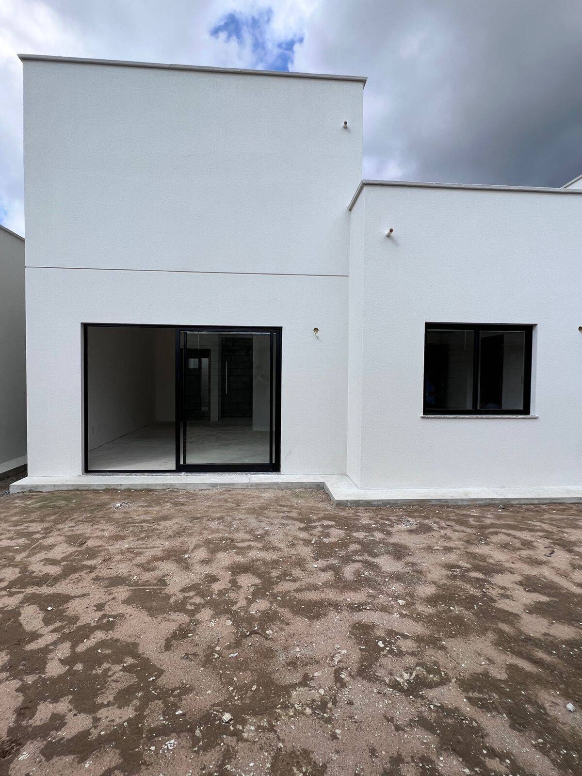 Casa à venda com 3 quartos, 200m² - Foto 11