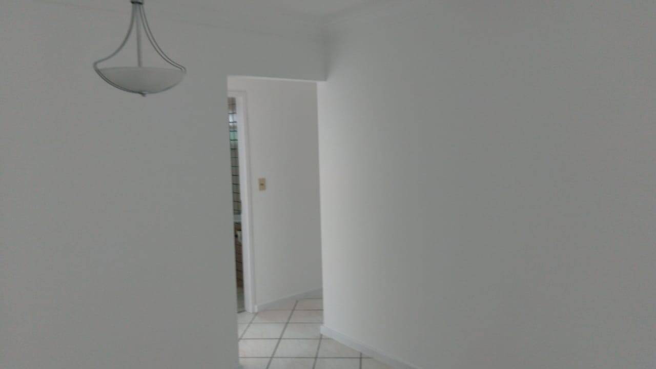 Apartamento à venda e aluguel com 3 quartos - Foto 7