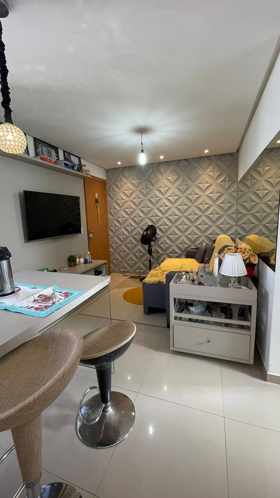 Apartamento à venda com 2 quartos - Foto 1