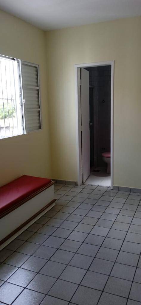 Apartamento para alugar com 2 quartos, 100m² - Foto 4