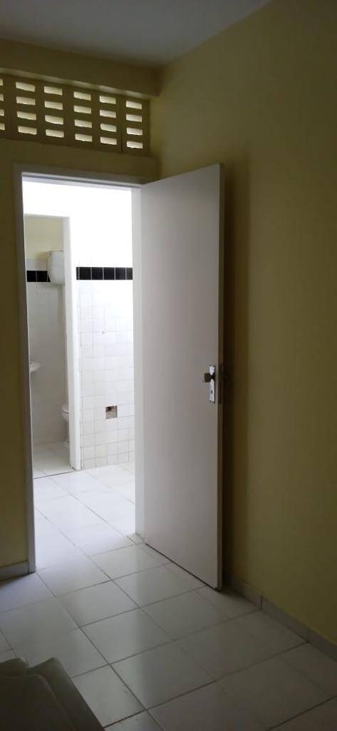 Apartamento para alugar com 2 quartos, 100m² - Foto 19