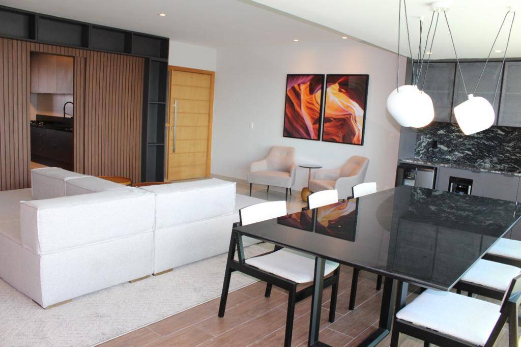 Apartamento para alugar com 3 quartos, 140m² - Foto 1