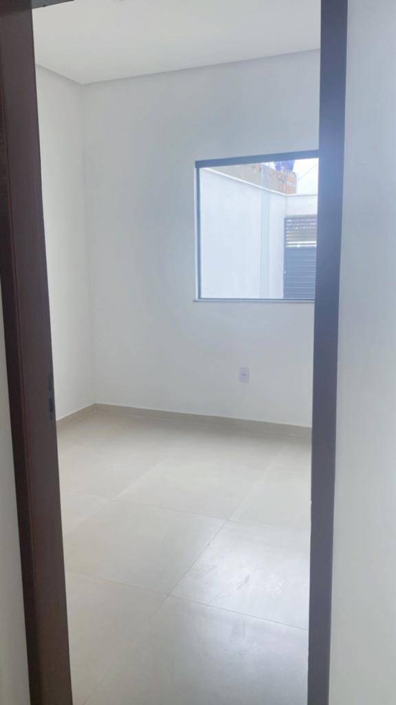 Casa à venda com 3 quartos, 150m² - Foto 11