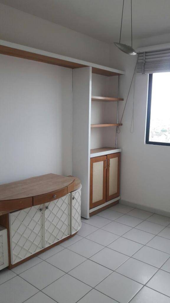 Apartamento à venda e aluguel com 3 quartos, 68m² - Foto 7