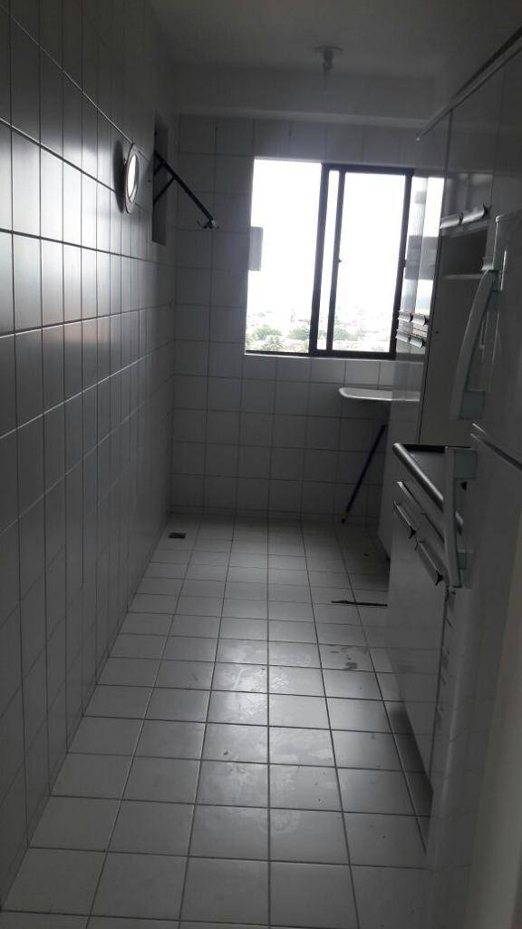 Apartamento à venda e aluguel com 3 quartos, 68m² - Foto 9