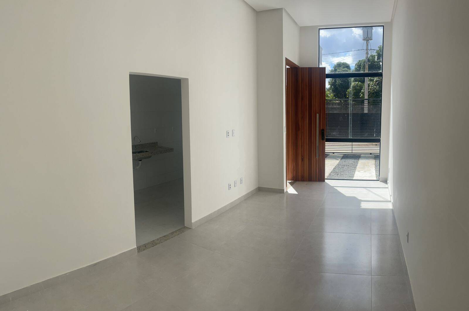 Casa à venda com 3 quartos, 77m² - Foto 6