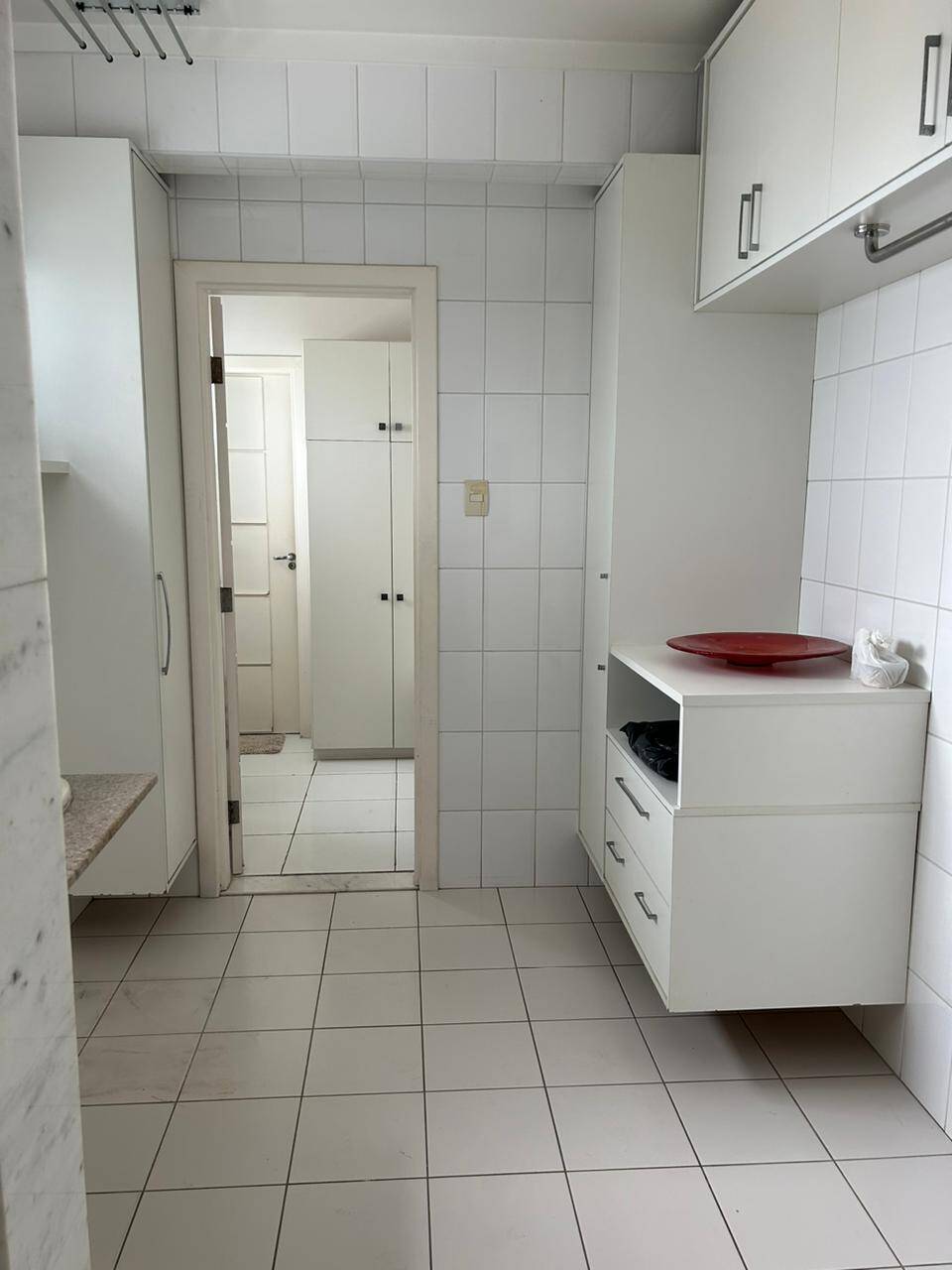 Apartamento à venda e aluguel com 3 quartos, 192m² - Foto 6