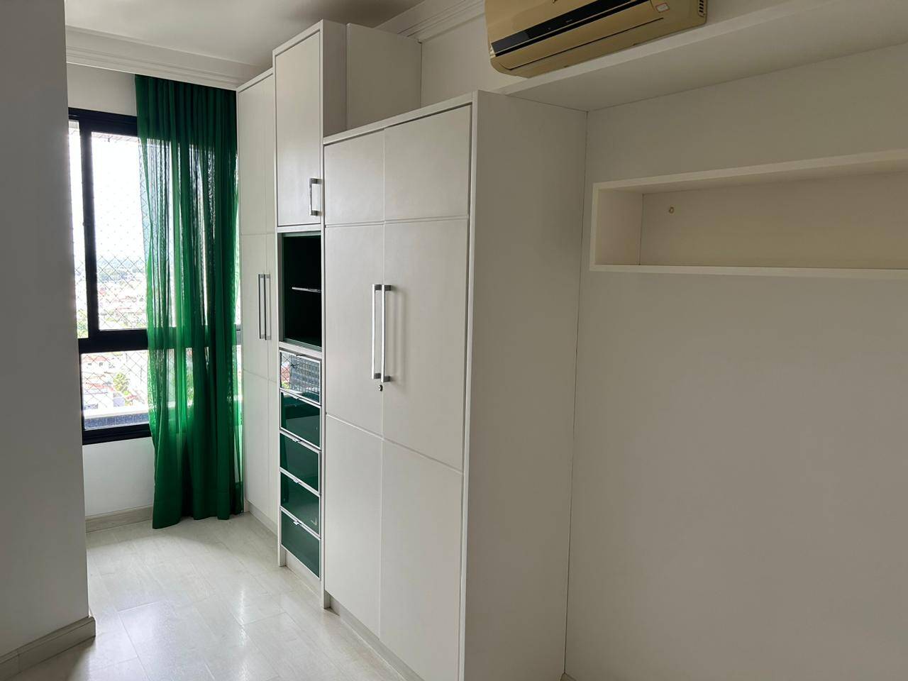 Apartamento à venda e aluguel com 3 quartos, 192m² - Foto 13