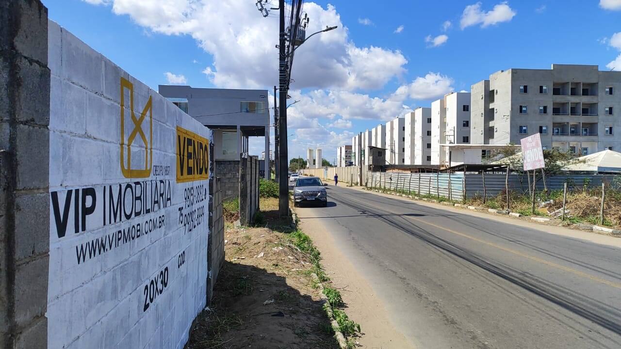 Terreno à venda, 600m² - Foto 1